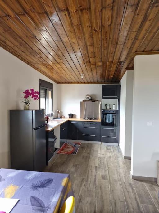 Charment Appartement Avec Vue Sur Mer Petite Île Εξωτερικό φωτογραφία